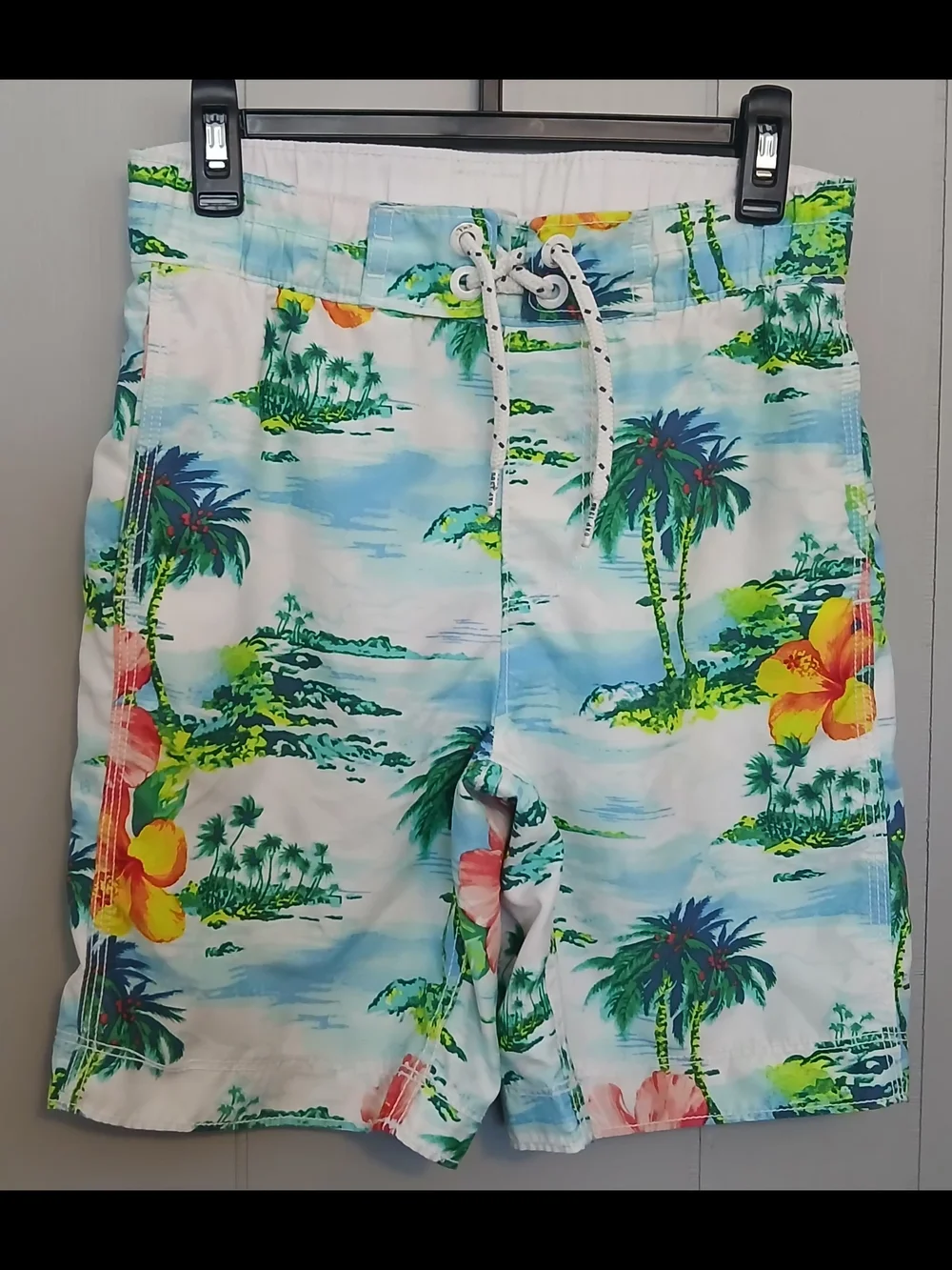 Gap Boys Size 6/7 Hawaiian Swim Shorts